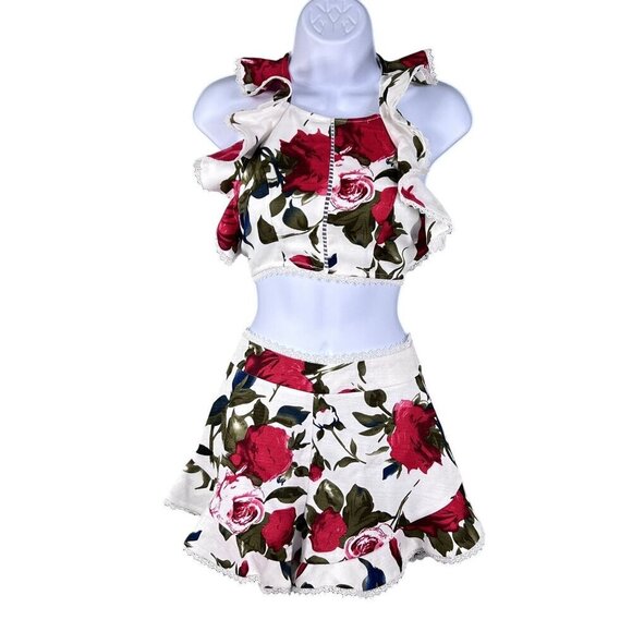 Luxxel NWT S Floral Ruffled 2 Piece Crop Top High Waist Short Set Marilyn Monroe